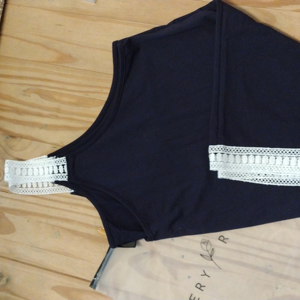 Navy blue plus size tank - Picture 2 of 3